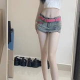 爱玩游戏的小妹妹