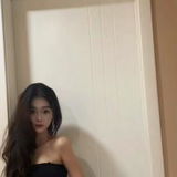 性感妹子茉莉迷人曲线十分惹火
