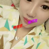 大胸小少妇