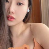 亲自验证一个梨型身材美少妇白美嫩