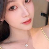 胯下玩物，两个大奶乳交很舒服快感...