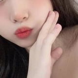 秦都区河畔小姐姐