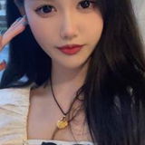 性感身材22岁小姐姐