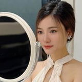 清纯系演员兼职妹妹