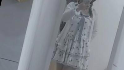 新建美女