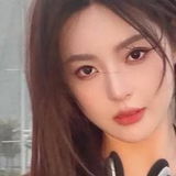 身材高挑小蛮腰的妹子值得二品