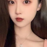 刚下水不久的极品小女神