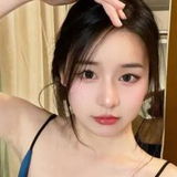 一个服务挺不错的妹子