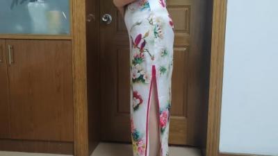 江阴旗袍翘臀熟女