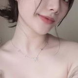 丰满D胸骚妹，很热情不事逼