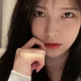 人美活好的年轻小姐姐