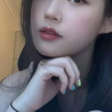 性感嫩模，长腿苗条身材
