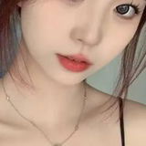 性感大长腿丰满女神