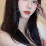 邻家小妹蜜桃成熟时我来摘