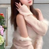 全身雪白，刚下水服务好 童颜巨乳，...