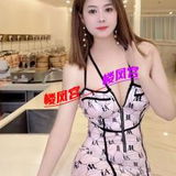 官渡区大胸气质美女