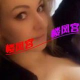 芬兰和法国少妇。兼职