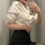 26岁气质少妇馒头逼水很多