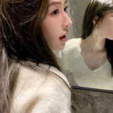 一个兼职的小骚货