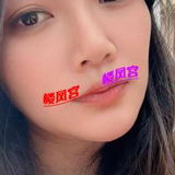 玩的开放的美女