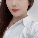 丰满瑜伽妹
