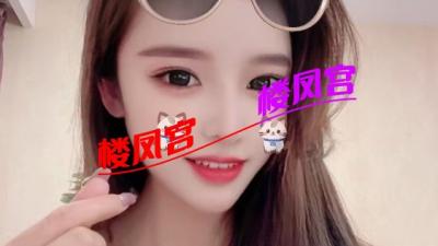 胸大的骚女人
