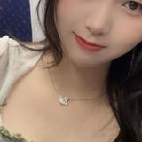清新自然的小妹