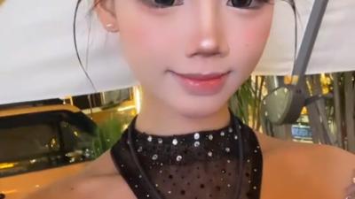 带房兼职学生妹临时下海