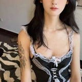虽然平胸别有一番感觉