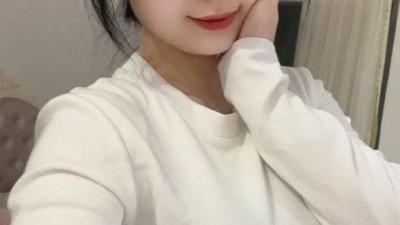新市区大胸小妹