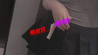 大眼高个长腿妹子超赞