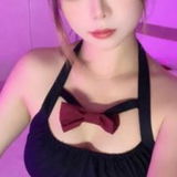 20岁的性感小妖精