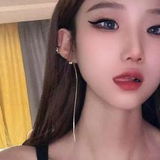 精致女孩