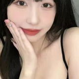 瑜伽教练清纯可爱