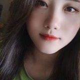 特色小美女，乖巧听话