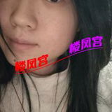 19岁萌妹子