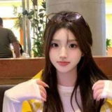 00后嫩妹乖巧听话