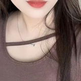 肤白貌美大长腿