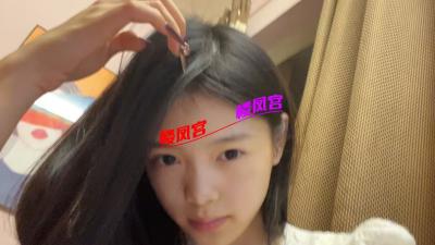 年轻小妹，超紧超嫩！