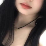妙龄大胸美女
