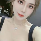 迷人性感的小妹妹