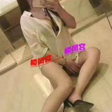 服务超级棒的美女
